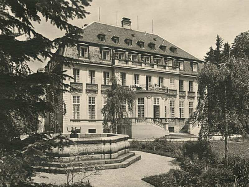 Klinik Belle Maison, 1940